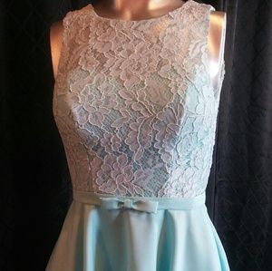 Short chiffon and lace dress